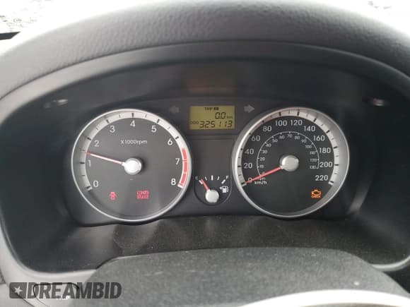 ✅ 2009 Hyundai Accent L • VIN: KMHCN35CX9U125639 • Лот: 42422965. Опубликован ранее на Copart с пробегом 325 113 миль. Бесплатный доступ к архиву аукционных продаж из США и подробный отчёт об истории автомобиля на DreamBid. Изображение 9.