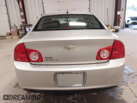 ✅ 2011 Chevrolet Malibu 1LT • VIN: 1G1ZC5E19BF344545 • Lot: 43558798. Wystawiony na IAAI z przebiegiem 178 432 mil. Bezpłatny archiwum sprzedaży aukcyjnych z USA i szczegółowy raport historii pojazdu na DreamBid. Zdjęcie 15.