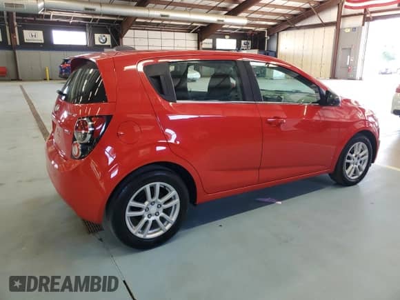 2016 Chevrolet Sonic LT with VIN 1G1JC6SB4G4107786, listed as a Copart auction lot 70278344 with 256,218 mi miles and Clean title. Bid and sale history available at DreamBid. Image 3.