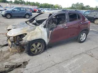 2017 Chevrolet Trax LT z VIN 3GNCJLSB9HL154917, wystawiony jako Copart lot #69382355 z przebiegiem Nie podano mil oraz Nie do naprawy • Non repairable. Historia ofert i sprzedaży dostępna na DreamBid. Obrazek 1.