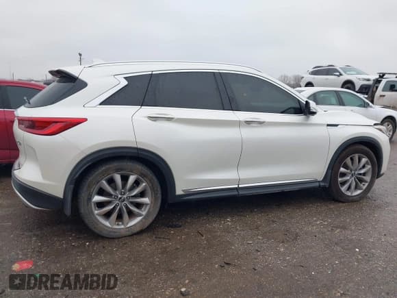 ✅ 2019 Infiniti QX50 Pure • VIN: 3PCAJ5M32KF128134 • Lot: 43787069. Wystawiony na IAAI z przebiegiem 134 893 mil. Bezpłatny archiwum sprzedaży aukcyjnych z USA i szczegółowy raport historii pojazdu na DreamBid. Zdjęcie 13.