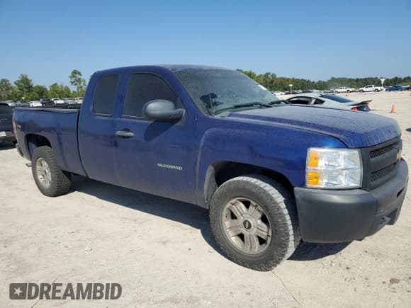✅ 2013 Chevrolet Silverado 1500 Work Truck • VIN: 1GCRKPEA3DZ310608 • Lot: 73721154. Listed on Copart with 97,137 mi. Free auction sales archive from the USA and detailed vehicle history report at DreamBid. Image 4.