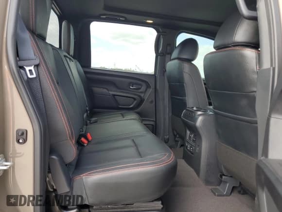 ✅ 2021 Nissan Titan SV • VIN: 1N6AA1FB4MN522054 • Лот: 83884484. Опубликован ранее на Copart с пробегом 36 789 миль. Бесплатный доступ к архиву аукционных продаж из США и подробный отчёт об истории автомобиля на DreamBid. Изображение 10.