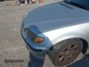 ✅ 2004 BMW 3 Series 325i • VIN: WBAET37484NJ95147 • Lot: 42582889. Listed on IAAI with 246,354 mi. Free auction sales archive from the USA and detailed vehicle history report at DreamBid. Image 6.