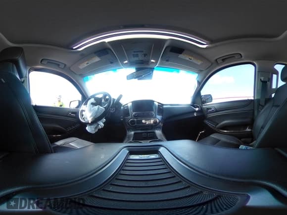 ✅ 2016 Chevrolet Tahoe LT • VIN: 1GNSKBKC6GR389956 • Lot: 43114641. Listed on IAAI with 105,310 mi. Free auction sales archive from the USA and detailed vehicle history report at DreamBid. Image 18.