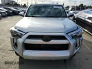 ✅ 2023 Toyota 4Runner SR5 • VIN: JTEEU5JR5P5289017 • Лот: 89554755. Опубликован ранее на Copart с пробегом 41 747 миль. Бесплатный доступ к архиву аукционных продаж из США и подробный отчёт об истории автомобиля на DreamBid. Изображение 5.