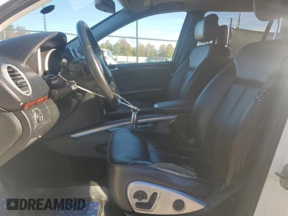 ✅ 2011 Mercedes-Benz GL 450 • VIN: 4JGBF7BE6BA639050 • Lot: 91434805. Listed on Copart with 155,248 mi. Free auction sales archive from the USA and detailed vehicle history report at DreamBid. Image 7.