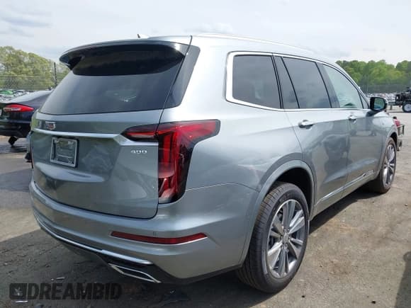 ✅ 2025 Cadillac XT6 FWD Premium Luxury • VIN: 1GYKPCRS4SZ129832 • Lot: 42032309. Wystawiony na IAAI z przebiegiem 639 mil. Bezpłatny archiwum sprzedaży aukcyjnych z USA i szczegółowy raport historii pojazdu na DreamBid. Zdjęcie 4.
