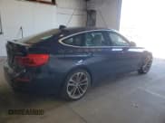 ✅ 2018 BMW 3 Series 340i xDrive • VIN: WBA8Y3C52JG451313 • Лот: 87228505. Опубликован ранее на Copart с пробегом 76 879 миль. Бесплатный доступ к архиву аукционных продаж из США и подробный отчёт об истории автомобиля на DreamBid. Изображение 3.