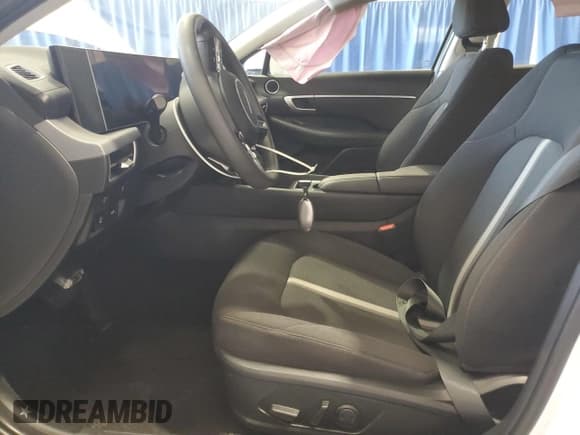 ✅ 2024 Hyundai Sonata SEL • VIN: KMHL64JAXRA390361 • Lot: 92405645. Listed on Copart with 34,844 mi. Free auction sales archive from the USA and detailed vehicle history report at DreamBid. Image 7.