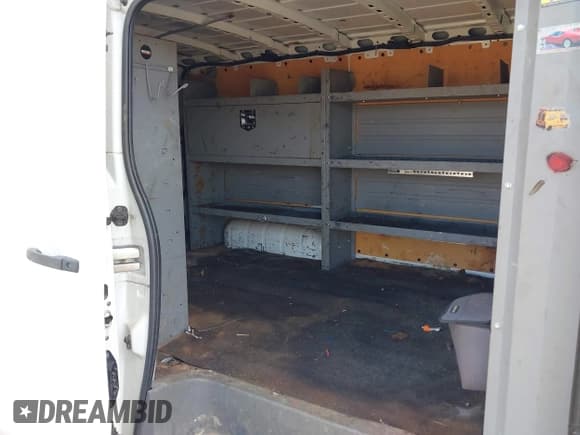 ✅ 2019 Nissan NV Cargo SL • VIN: 1N6AF0KY2KN801117 • Lot: 42975543. Wystawiony na IAAI z przebiegiem 83 373 mil. Bezpłatny archiwum sprzedaży aukcyjnych z USA i szczegółowy raport historii pojazdu na DreamBid. Zdjęcie 8.