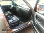 ✅ 2000 Honda CR-V SE • VIN: JHLRD1877YC049664 • Lot: 42766116. Listed on IAAI with 151,560 mi. Free auction sales archive from the USA and detailed vehicle history report at DreamBid. Image 5.