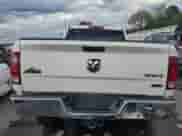 2009 Dodge 1500 SLT z VIN 1D3HV18P69S811788, wystawiony jako Copart lot #71262434 z przebiegiem 207 941 mil mil oraz Szkoda całkowita • Salvage title. Historia ofert i sprzedaży dostępna na DreamBid. Obrazek 6.