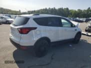✅ 2019 Ford Escape SE • VIN: 1FMCU9GD1KUC55973 • Lot: 59154525. Wystawiony na Copart z przebiegiem Nie podano. Bezpłatny archiwum sprzedaży aukcyjnych z USA i szczegółowy raport historii pojazdu na DreamBid. Zdjęcie 3.