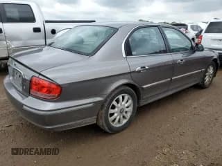✅ 2004 Hyundai Sonata GLS • VIN: KMHWF35H04A954560 • Lot: 58205445. Wystawiony na Copart z przebiegiem 108 911 mil. Bezpłatny archiwum sprzedaży aukcyjnych z USA i szczegółowy raport historii pojazdu na DreamBid. Zdjęcie 3.