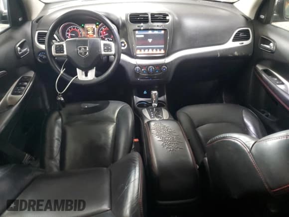 ✅ 2017 Dodge Journey GT • VIN: 3C4PDDEG7HT570561 • Лот: 70440735. Опубликован ранее на Copart с пробегом 86 194 миль. Бесплатный доступ к архиву аукционных продаж из США и подробный отчёт об истории автомобиля на DreamBid. Изображение 8.