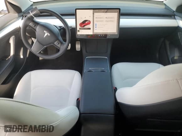 ✅ 2023 Tesla Model 3 Performance • VIN: 5YJ3E1EC4PF649772 • Lot: 49632215. Wystawiony na Copart z przebiegiem 33 302 mil. Bezpłatny archiwum sprzedaży aukcyjnych z USA i szczegółowy raport historii pojazdu na DreamBid. Zdjęcie 8.