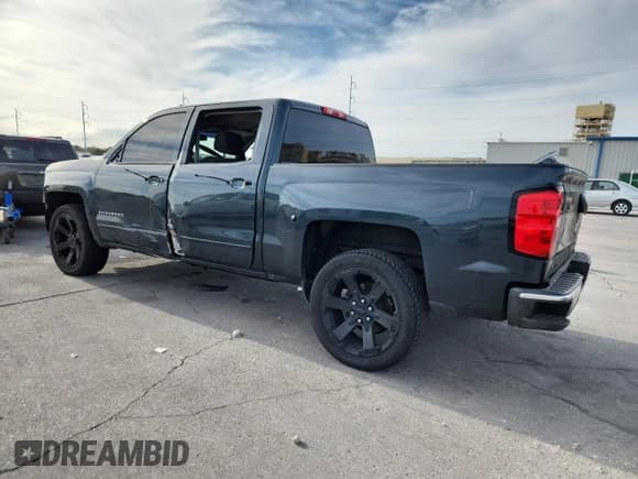 ✅ 2018 Chevrolet Silverado 1500 LT • VIN: 3GCPCREC4JG103383 • Lot: 93259325. Wystawiony na Copart z przebiegiem 182 821 mil. Bezpłatny archiwum sprzedaży aukcyjnych z USA i szczegółowy raport historii pojazdu na DreamBid. Zdjęcie 2.