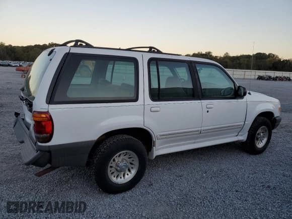 ✅ 1999 Ford Explorer XL • VIN: 1FMZU32X5XZB67060 • Лот: 75335154. Опубликован ранее на Copart с пробегом 146 823 миль. Бесплатный доступ к архиву аукционных продаж из США и подробный отчёт об истории автомобиля на DreamBid. Изображение 3.