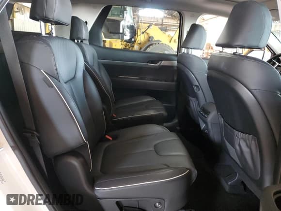 ✅ 2023 Hyundai Palisade XRT • VIN: KM8R34GE1PU561569 • Лот: 83908104. Опубликован ранее на Copart с пробегом 29 213 миль. Бесплатный доступ к архиву аукционных продаж из США и подробный отчёт об истории автомобиля на DreamBid. Изображение 11.