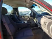 ✅ 2014 Chevrolet Silverado 2500HD Work Truck • VIN: 1GC0KVCG2EF131127 • Lot: 69520871. Wystawiony na Copart z przebiegiem 107 313 mil. Bezpłatny archiwum sprzedaży aukcyjnych z USA i szczegółowy raport historii pojazdu na DreamBid. Zdjęcie 5.