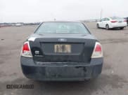 ✅ 2007 Ford Fusion S • VIN: 3FAHP06Z47R105547 • Lot: 43734289. Listed on IAAI with 208,893 mi. Free auction sales archive from the USA and detailed vehicle history report at DreamBid. Image 16.