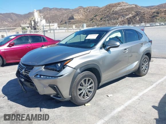 ✅ 2019 Lexus NX 300 • VIN: JTJYARBZ2K2134173 • Lot: 42895049. Wystawiony na IAAI z przebiegiem 50 614 mil. Bezpłatny archiwum sprzedaży aukcyjnych z USA i szczegółowy raport historii pojazdu na DreamBid. Zdjęcie 2.