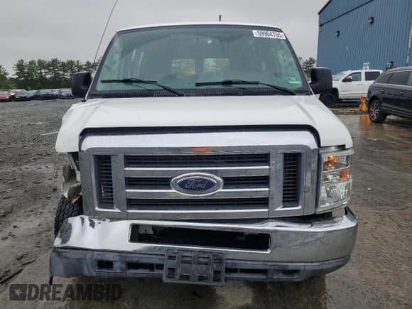 ✅ 2010 Ford Econoline Cargo Commercial • VIN: 1FTNE2EW2ADA36668 • Lot: 59904755. Listed on Copart with 41,419 mi. Free auction sales archive from the USA and detailed vehicle history report at DreamBid. Image 5.