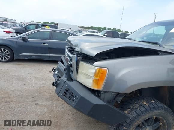 ✅ 2013 GMC Sierra 1500 SLT • VIN: 3GTP2WE74DG143536 • Лот: 43154401. Опубликован ранее на IAAI с пробегом 161 535 миль. Бесплатный доступ к архиву аукционных продаж из США и подробный отчёт об истории автомобиля на DreamBid. Изображение 6.