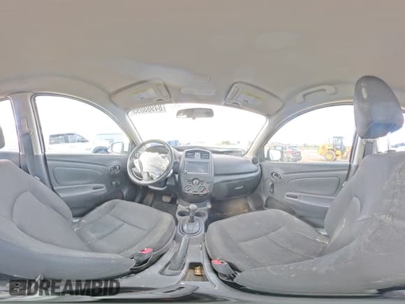 ✅ 2019 Nissan Versa SV • VIN: 3N1CN7AP9KL866520 • Lot: 84988095. Wystawiony na Copart z przebiegiem 98 197 mil. Bezpłatny archiwum sprzedaży aukcyjnych z USA i szczegółowy raport historii pojazdu na DreamBid. Zdjęcie 14.