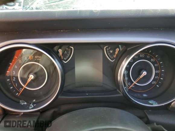 ✅ 2020 Jeep Wrangler Unlimited Sport Altitude • VIN: 1C4HJXDG3LW333066 • Lot: 51687765. Wystawiony na Copart z przebiegiem Nie podano. Bezpłatny archiwum sprzedaży aukcyjnych z USA i szczegółowy raport historii pojazdu na DreamBid. Zdjęcie 9.