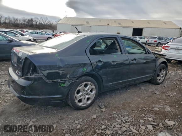 ✅ 2010 Ford Fusion SE • VIN: 3FAHP0HA0AR276682 • Lot: 95628165. Listed on Copart with 49,165 mi. Free auction sales archive from the USA and detailed vehicle history report at DreamBid. Image 3.