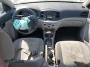 ✅ 2011 Hyundai Accent GLS • VIN: KMHCN4AC5BU608487 • Лот: 62119335. Опубликован ранее на Copart с пробегом 163 353 миль. Бесплатный доступ к архиву аукционных продаж из США и подробный отчёт об истории автомобиля на DreamBid. Изображение 8.