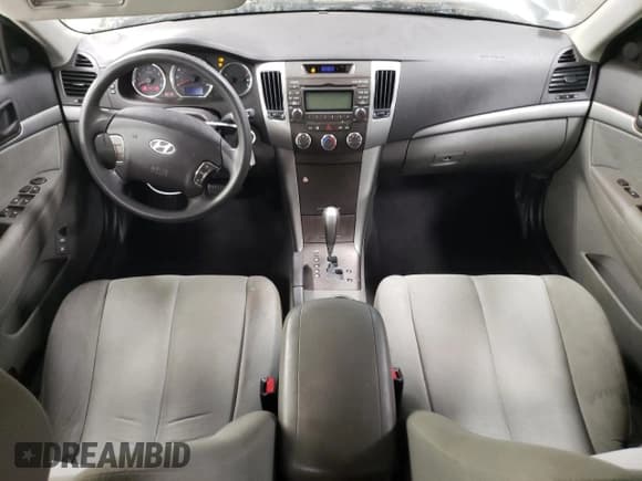 ✅ 2009 Hyundai Sonata GLS • VIN: 5NPET46C79H516975 • Лот: 80111514. Опубликован ранее на Copart с пробегом 97 681 миль. Бесплатный доступ к архиву аукционных продаж из США и подробный отчёт об истории автомобиля на DreamBid. Изображение 8.