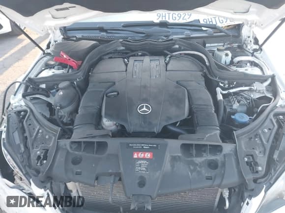 ✅ 2015 Mercedes-Benz E 400 • VIN: WDDKJ6FB3FF303383 • Lot: 41818692. Listed on IAAI with 62,839 mi. Free auction sales archive from the USA and detailed vehicle history report at DreamBid. Image 10.