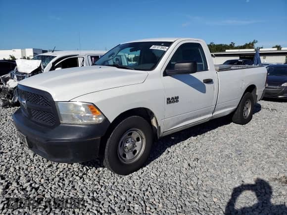 2017 Ram 1500 Tradesman with VIN 3C6JR6DG3HG626144, listed as a Copart auction lot 68707865 with 164,295 mi miles and Clean title. Bid and sale history available at DreamBid. Image 1.