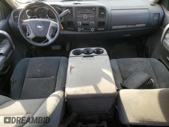 ✅ 2008 Chevrolet Silverado 1500 1LT • VIN: 3GCEC13038G122616 • Lot: 76820134. Listed on Copart with Not provided. Free auction sales archive from the USA and detailed vehicle history report at DreamBid. Image 8.