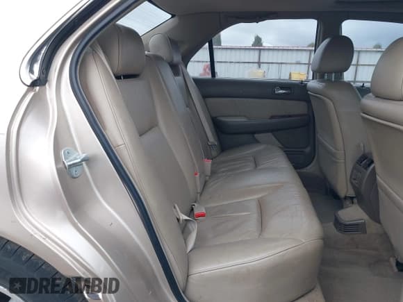 ✅ 2000 Acura RL • VIN: JH4KA9657YC008473 • Лот: 41935155. Опубликован ранее на IAAI с пробегом 216 629 миль. Бесплатный доступ к архиву аукционных продаж из США и подробный отчёт об истории автомобиля на DreamBid. Изображение 8.