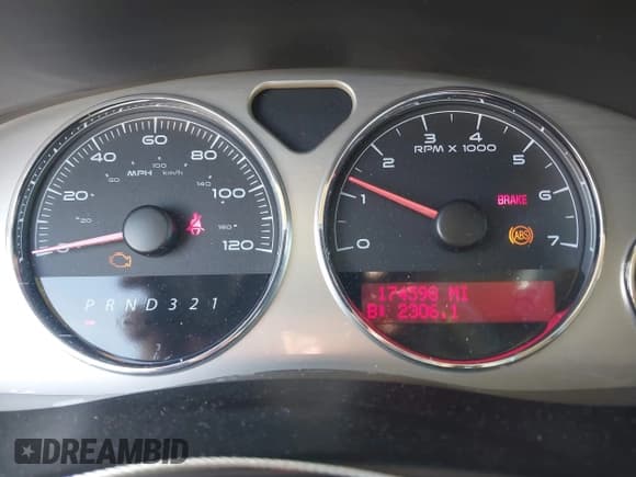 ✅ 2005 Pontiac Montana 1SB • VIN: 1GMDV33L25D207432 • Lot: 41467541. Wystawiony na IAAI z przebiegiem 174 598 mil. Bezpłatny archiwum sprzedaży aukcyjnych z USA i szczegółowy raport historii pojazdu na DreamBid. Zdjęcie 7.