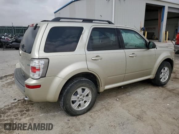 ✅ 2010 Mercury Mariner • VIN: 4M2CN8BG3AKJ09351 • Lot: 53737725. Listed on Copart with 148,276 mi. Free auction sales archive from the USA and detailed vehicle history report at DreamBid. Image 3.
