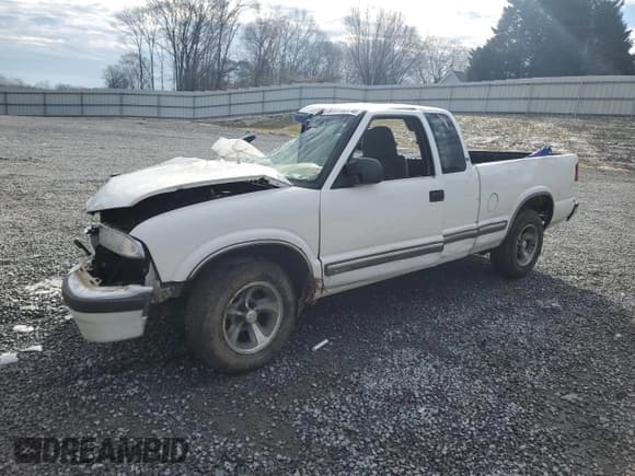 ✅ 2000 Chevrolet S-10 LS Xtreme • VIN: 1GCCS19W5Y8116506 • Лот: 87016074. Опубликован ранее на Copart с пробегом Не указан. Бесплатный доступ к архиву аукционных продаж из США и подробный отчёт об истории автомобиля на DreamBid. Изображение 1.