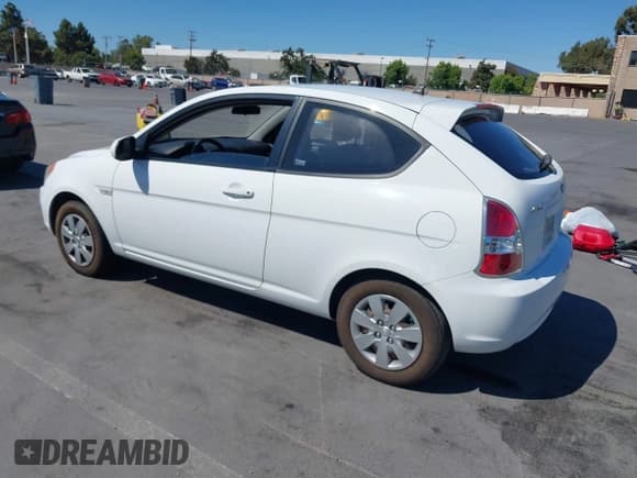 ✅ 2010 Hyundai Accent GS • VIN: KMHCM3AC2AU169311 • Лот: 42697111. Опубликован ранее на IAAI с пробегом 148 262 миль. Бесплатный доступ к архиву аукционных продаж из США и подробный отчёт об истории автомобиля на DreamBid. Изображение 3.