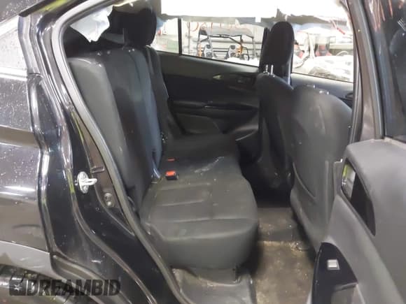 ✅ 2023 Mitsubishi Eclipse Cross LE • VIN: JA4ATVAA5PZ014587 • Lot: 43329980. Wystawiony na IAAI z przebiegiem 60 851 mil. Bezpłatny archiwum sprzedaży aukcyjnych z USA i szczegółowy raport historii pojazdu na DreamBid. Zdjęcie 8.