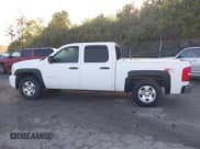 ✅ 2011 Chevrolet Silverado 1500 LT • VIN: 3GCPKSE3XBG251730 • Lot: 43478202. Wystawiony na IAAI z przebiegiem 159 837 mil. Bezpłatny archiwum sprzedaży aukcyjnych z USA i szczegółowy raport historii pojazdu na DreamBid. Zdjęcie 15.