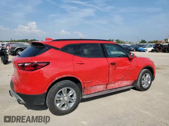 2020 Chevrolet Blazer LT z VIN 3GNKBHRS2LS548916, wystawiony jako Copart lot #70776795 z przebiegiem 67 881 mil mil oraz Szkoda całkowita • Salvage title. Historia ofert i sprzedaży dostępna na DreamBid. Obrazek 3.