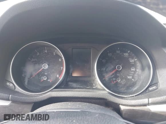 ✅ 2018 Volkswagen Passat SE • VIN: 1VWBA7A3XJC011916 • Lot: 43071923. Listed on IAAI with Not provided. Free auction sales archive from the USA and detailed vehicle history report at DreamBid. Image 7.