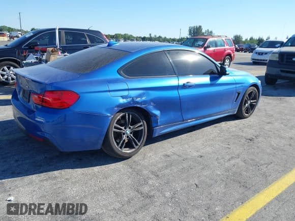 ✅ 2015 BMW 4 Series 428i xDrive • VIN: WBA3N9C57FK247763 • Lot: 41783892. Listed on IAAI with 158,813 mi. Free auction sales archive from the USA and detailed vehicle history report at DreamBid. Image 4.