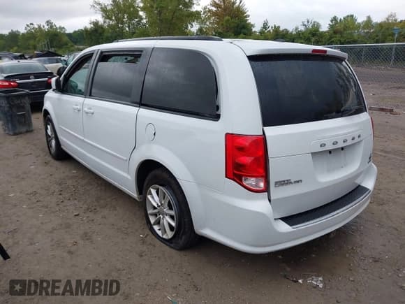 ✅ 2016 Dodge Grand Caravan SXT • VIN: 2C4RDGCG9GR370554 • Lot: 43150061. Listed on IAAI with 109,304 mi. Free auction sales archive from the USA and detailed vehicle history report at DreamBid. Image 3.