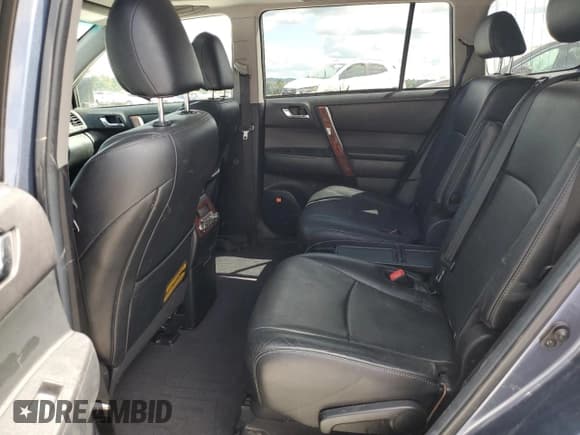 ✅ 2013 Toyota Highlander Limited • VIN: 5TDDK3EH1DS257070 • Lot: 70317085. Listed on Copart with 123,984 mi. Free auction sales archive from the USA and detailed vehicle history report at DreamBid. Image 11.