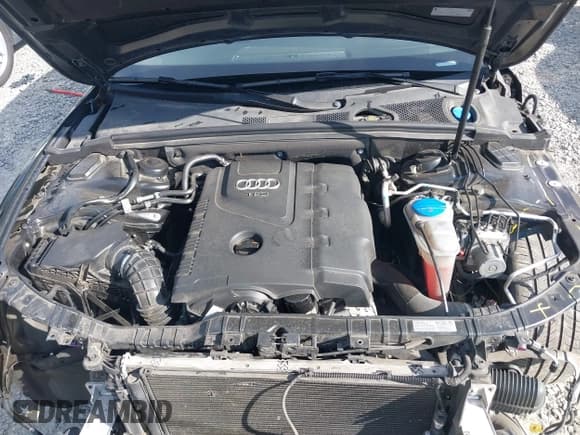 ✅ 2013 Audi A5 Premium • VIN: WAUCFAFR5DA038764 • Lot: 41999391. Wystawiony na IAAI z przebiegiem 55 196 mil. Bezpłatny archiwum sprzedaży aukcyjnych z USA i szczegółowy raport historii pojazdu na DreamBid. Zdjęcie 10.